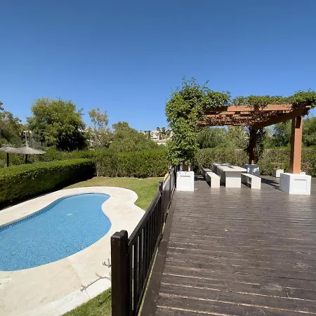 Penthouse In - Malaga דירה אסטפונה