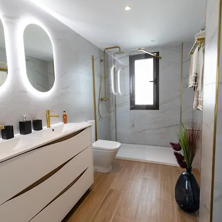 דירה Penthouse In - Malaga אסטפונה